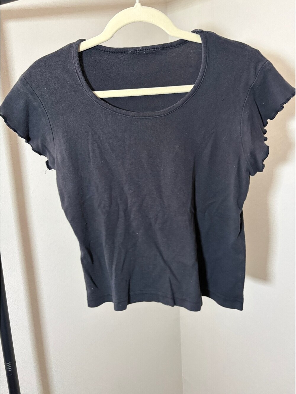 Women's Basic Black Short Sleeve T-Shirt with Ruffled Edges, Size Medium